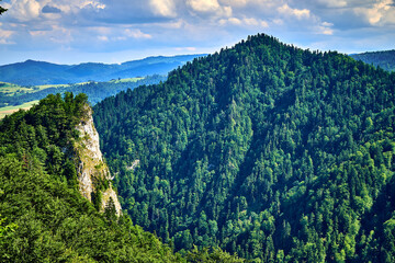 Beautiful aerial panoramic view of the Pieniny National Park, Poland in sunny day. Sokolica and Trzy Korony - English: Three Crowns (the summit of the Three Crowns Massif) © udmurd