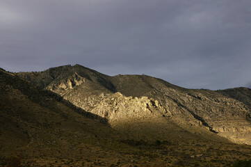 Landscape of brown desert mountains of southwest Texas