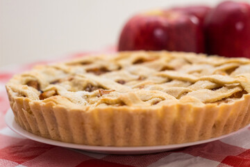 apple pie with apples