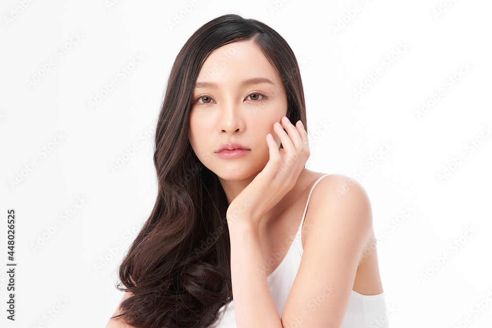 Wall mural Beautiful young asian woman with clean fresh skin on white background, Face care, Facial treatment, Cosmetology, beauty and spa, Asian women portrait.