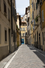 Fototapeta na wymiar Typische Bauweise der Toskana in Florenz in Häusern erkennbar