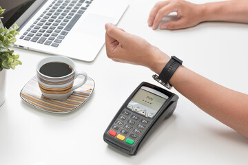 Contactless, convenient smart watch payment