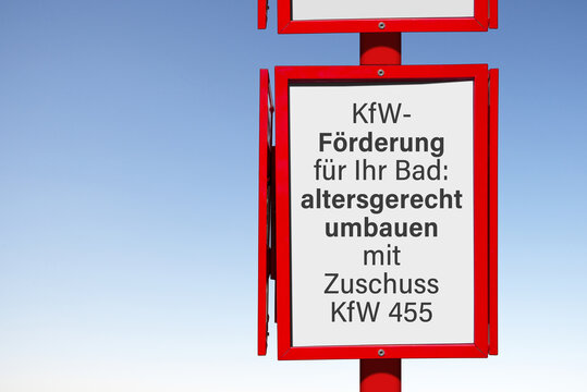 Werbeschild, altersgerecht umbauen