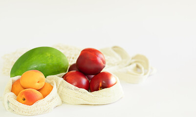 zero-waste healthy grocery shopping concept