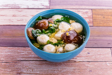 Vegetable gourd soup with minced pork