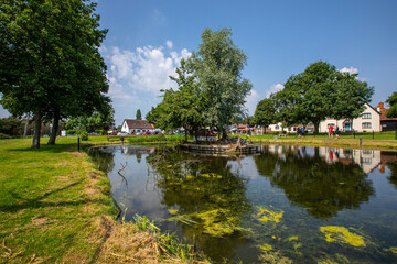 Fototapeta na wymiar Village Pond at Battlesbridge in Essex, UK