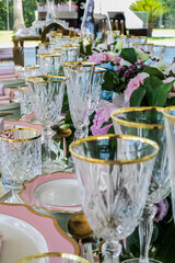 Tavola imbandita da wedding planner