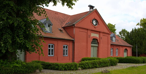 Fototapeta na wymiar Uhrenhaus in Plön