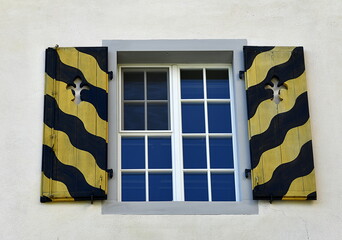 fenêtre de château