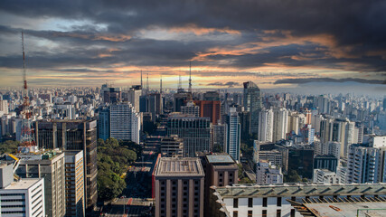 Obraz premium Aerial view of Av. Paulista in São Paulo, SP. Main avenue of the capital. Sunday day, without cars, with people walking on the street