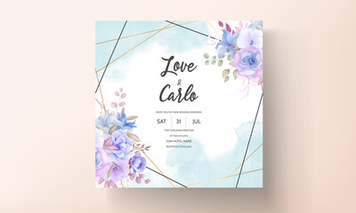 Fototapeta premium Elegant flower and leaves wedding invitation card design