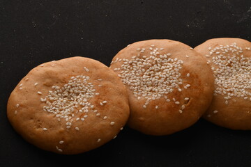 Maryam bread, molasses, yellow bread, yeast, flour, baker