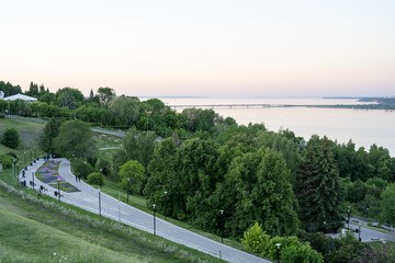 Friendship of Peoples Park. Boulevard New Wreath. Embankment. The widest point of the Volga River.