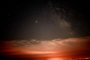 Fototapeta na wymiar vistas nocturnas del cielo estrellado