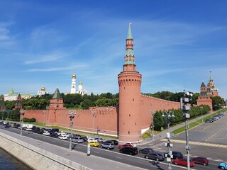 Obraz premium Tower and walls of the Moscow Kremlin