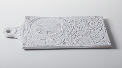 Ceramic cutting board with white enamel