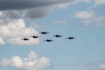 demonstration flights of modern combat aircraft at the Max-21 aerospace salon in Zhukovsky