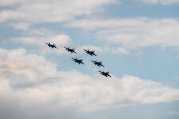 demonstration flights of modern combat aircraft at the Max-21 aerospace salon in Zhukovsky