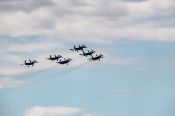 demonstration flights of modern combat aircraft at the Max-21 aerospace salon in Zhukovsky