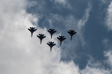 demonstration flights of modern combat aircraft at the Max-21 aerospace salon in Zhukovsky