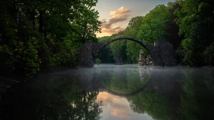 Fotobehang Rakotzbrücke Het geluid van stilte - Het geluid van stilte
