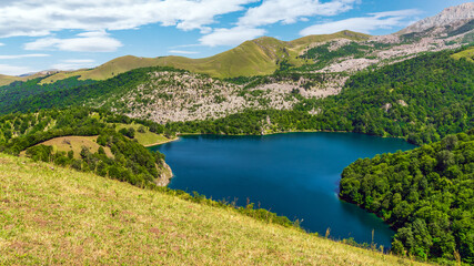 Fototapeta na wymiar View on mountain lake MaralGol in Azerbaijan