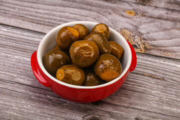 Marinated feijoa in the bowl