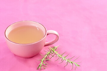 natural cinnamon tea, cloves, rosemary and lemon grass