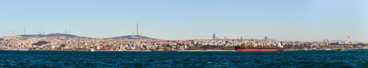 Fototapeta na wymiar Uskudar coast Istanbul. Asian coast of Istanbul