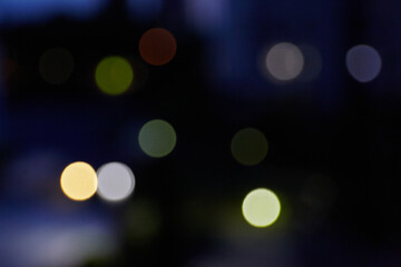 Obraz premium Lichter glänzen unscharf. Bokeh, geeignet auch als Hintergrundmotiv oder Arbeitsmaterial