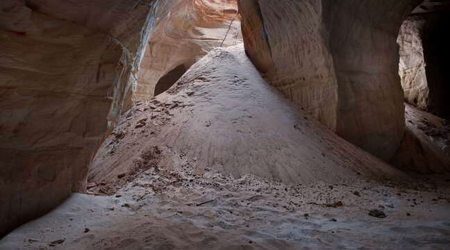 Sandstone cave (Piusa cave)