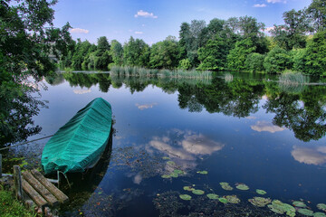 parc&eacute; sur sarthe