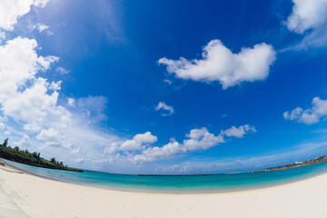 I traveled to Miyakojima, Okinawa.