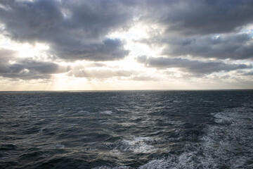 Sonnenuntergang auf See