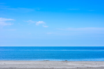 海岸と青空砂浜