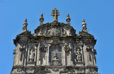 Fototapeta na wymiar Clerigos church in Porto - Portugal