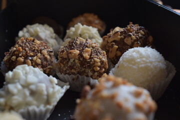 Delicious small cakes in the box