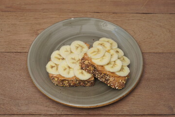 banana peanut butter toast