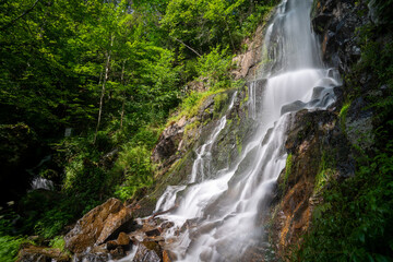 Fototapeta na wymiar Cascade de l Andelau Cascade du Hohwald Wasserfall