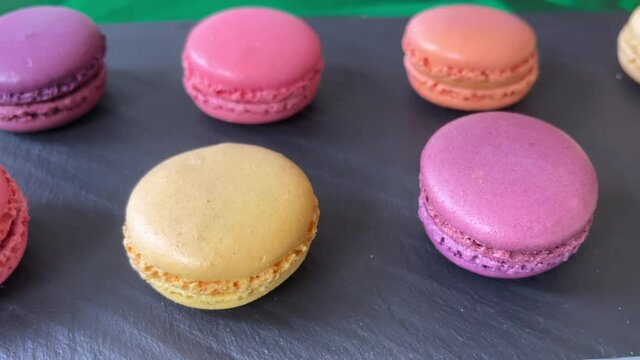 Macaron 2