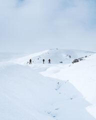 Fototapeta na wymiar Hiking in winter
