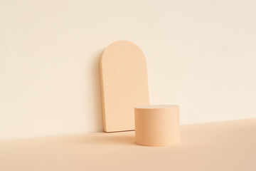 Minimal product display