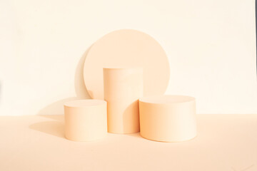 Minimal product display