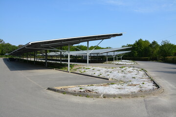 Saint-Herblain - Ombrières photovoltaïques