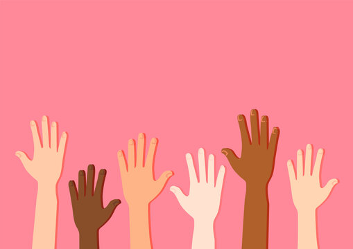 挙手をする集団の手。多民族と多文化のコミュニティ。
