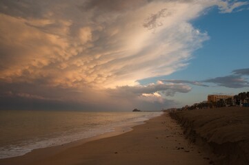 Fototapeta na wymiar After the storm comes the calm. Storm Skies. Mediterranean coast, Peñíscola