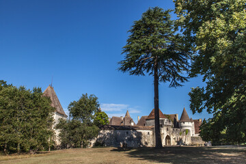 Ribagnac (Dordogne, France) - Château de Bridoire