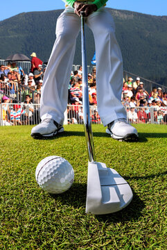 Man playing golf during tournament