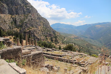 Fototapeta na wymiar Mount Parnassus in Delphi, Greece