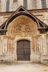 Fototapeta na wymiar Centre - Loiret - Saint-Benoit sur Loire - Abbaye de Fleury - Portail Nord